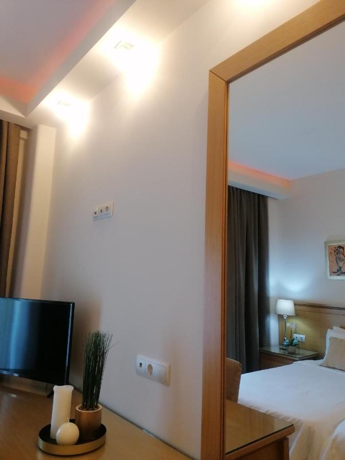 Hotel Alexandros Anchialos Buitenkant foto